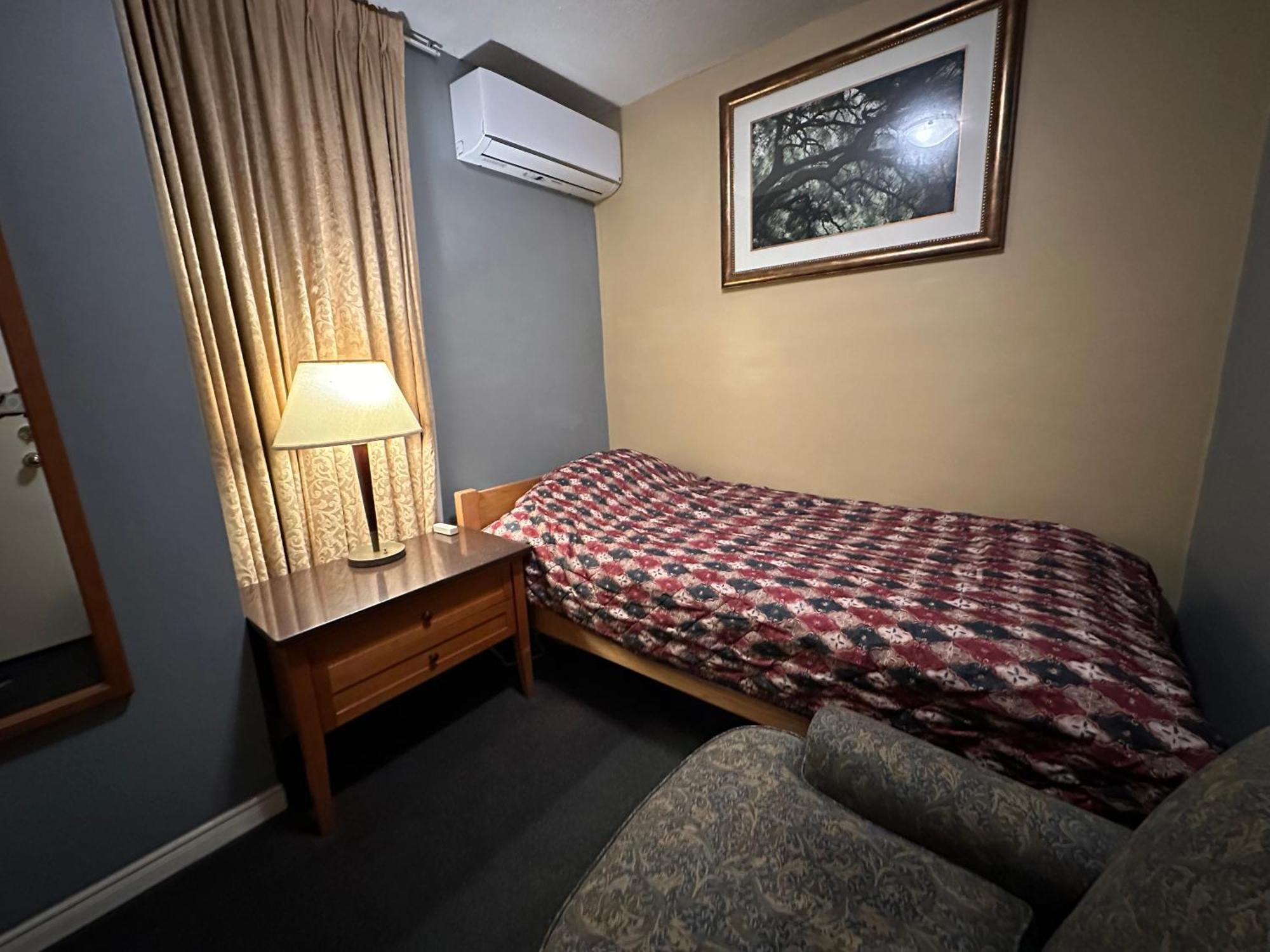 Nox Hostel トロント エクステリア 写真