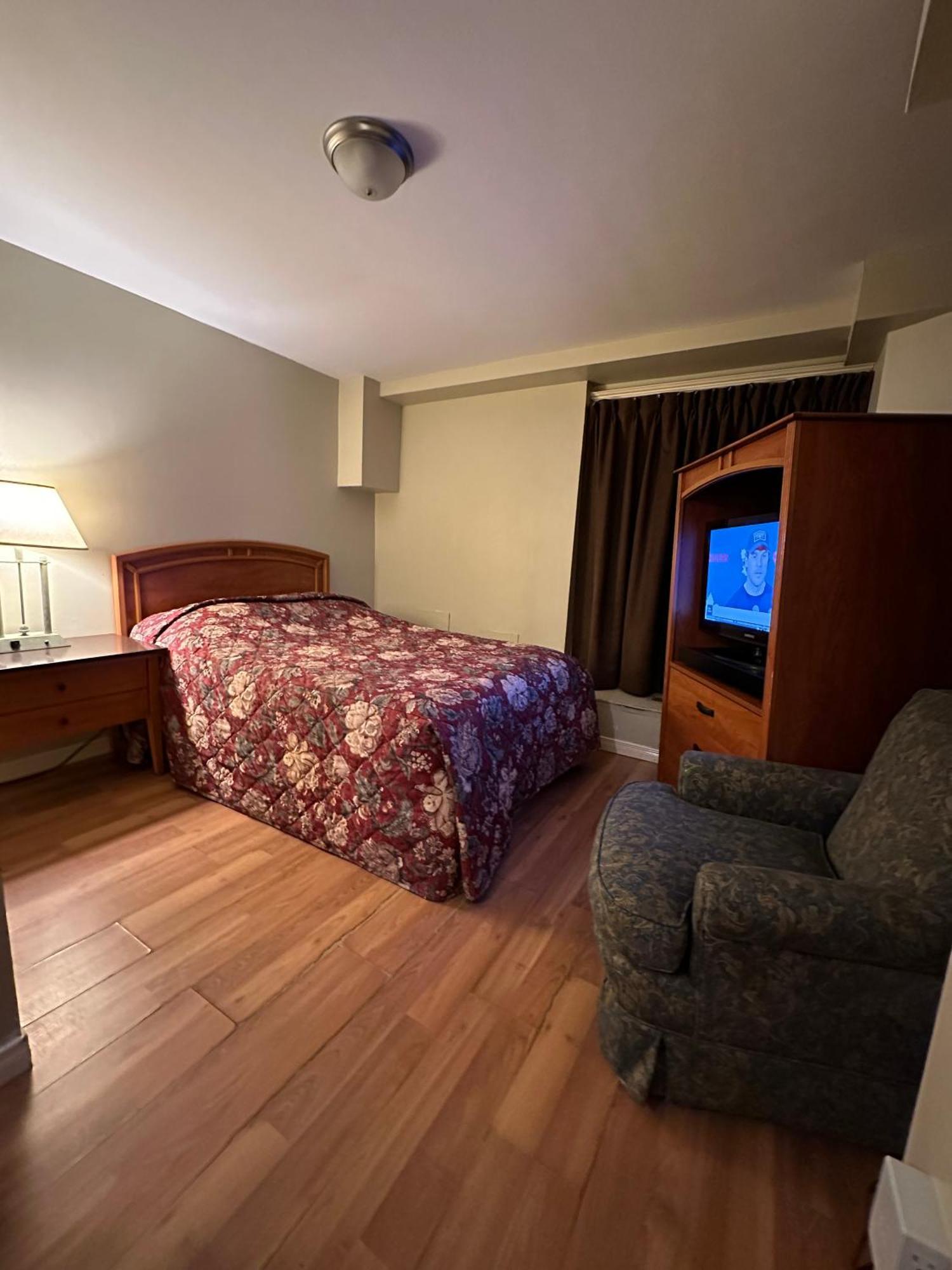 Nox Hostel トロント エクステリア 写真